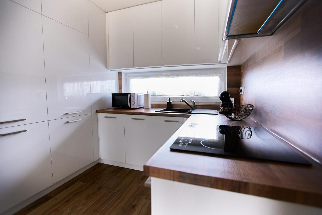 Starlight Bronze Szeged- Exclusive Apartment Exterior photo